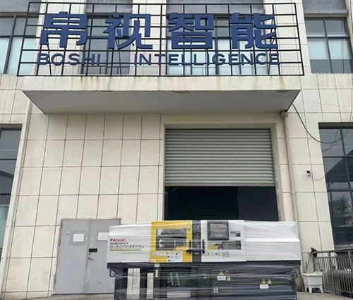 Lägg till ny utrustning och utöka produktionskapaciteten - Tillverkning av optiska linser